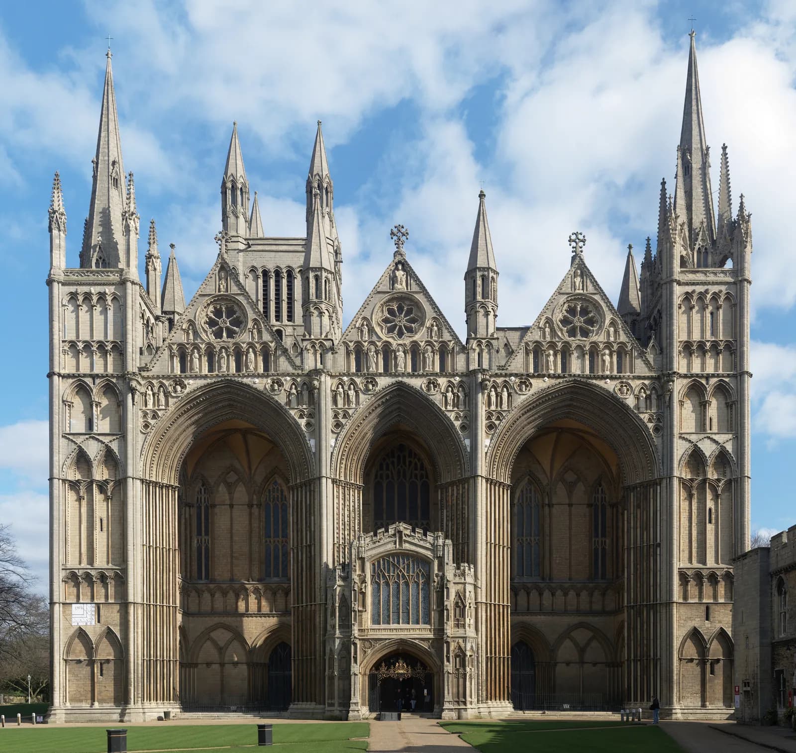 Peterborough Cathedral: Nine Centuries of History at the City's Heart